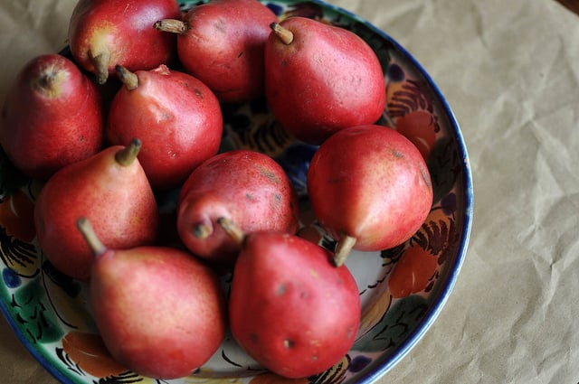 Urban Preserving: Red Pear Lavender Jam – Food in Jars