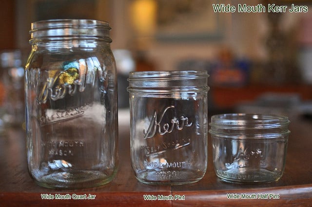 Jarden 12 Ball Mason Jar with Lid - Regular Mouth - 16 oz