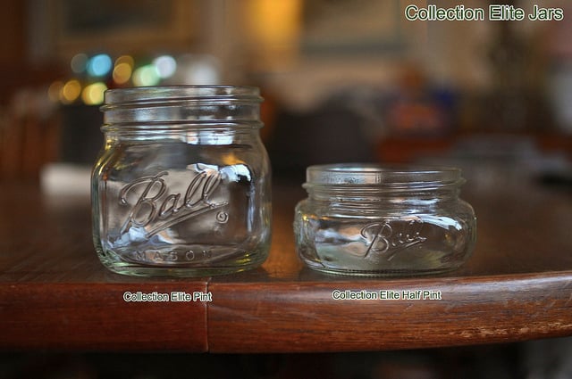 2 Ball Freezer Jars Clear 1 Pint Sized 1 Pint and Half Sized With Zinc Freezer  Caps Vintage Canning B334 