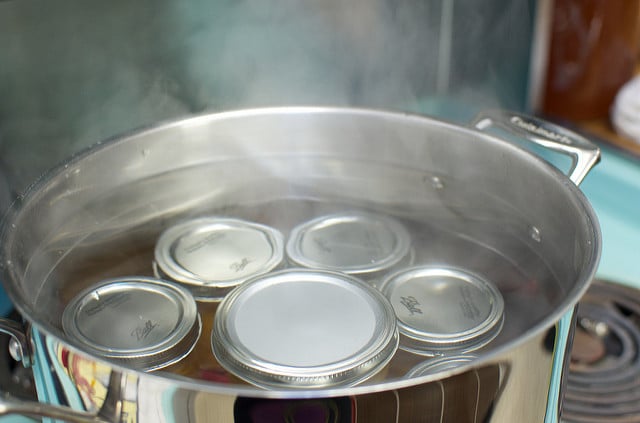 New to Canning? Start Here: Boiling Water Bath Canning – Food in Jars