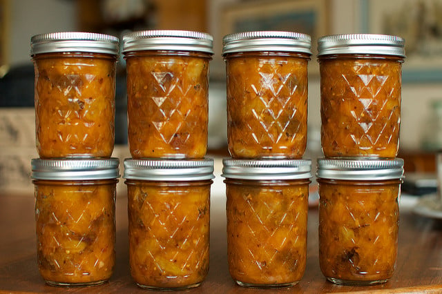 peach chutney